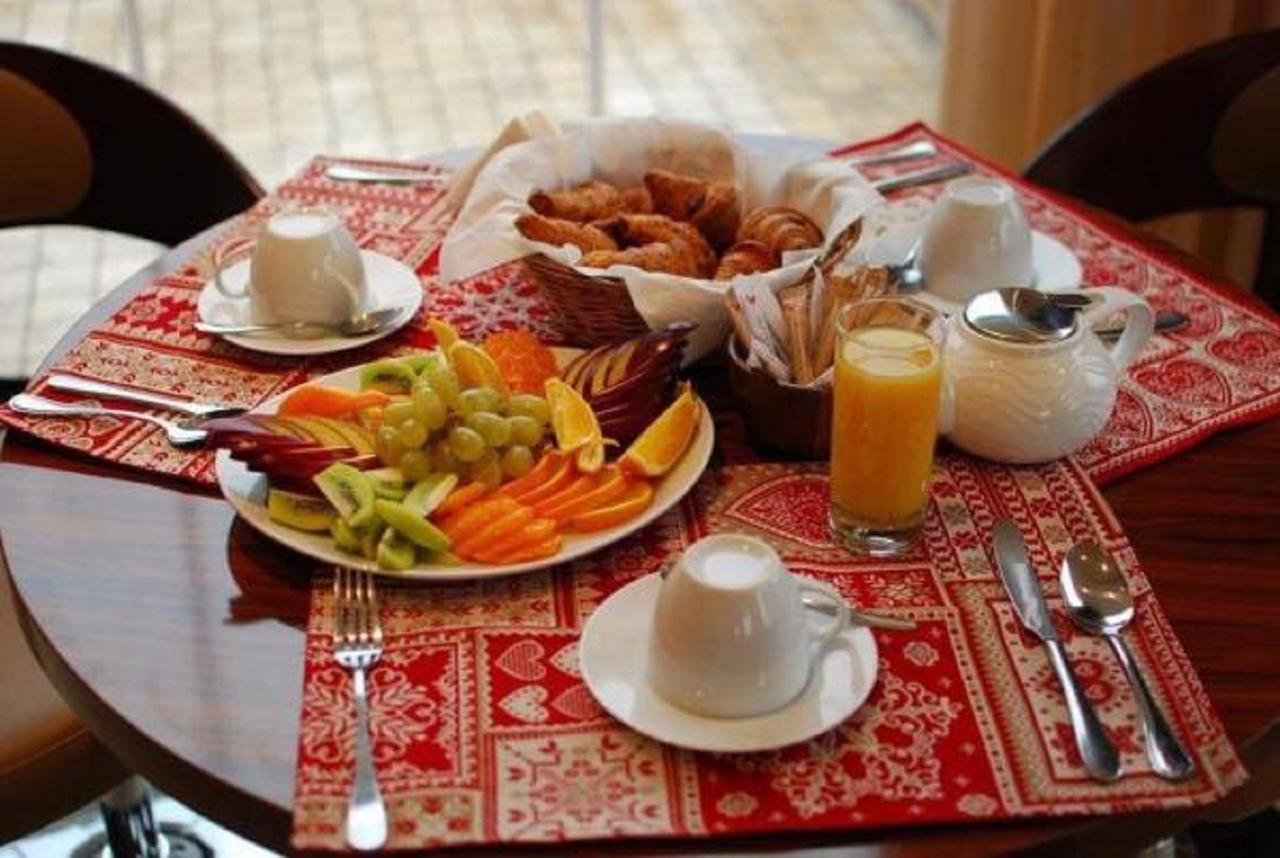 Akvilon Hotel บากู ภายนอก รูปภาพ